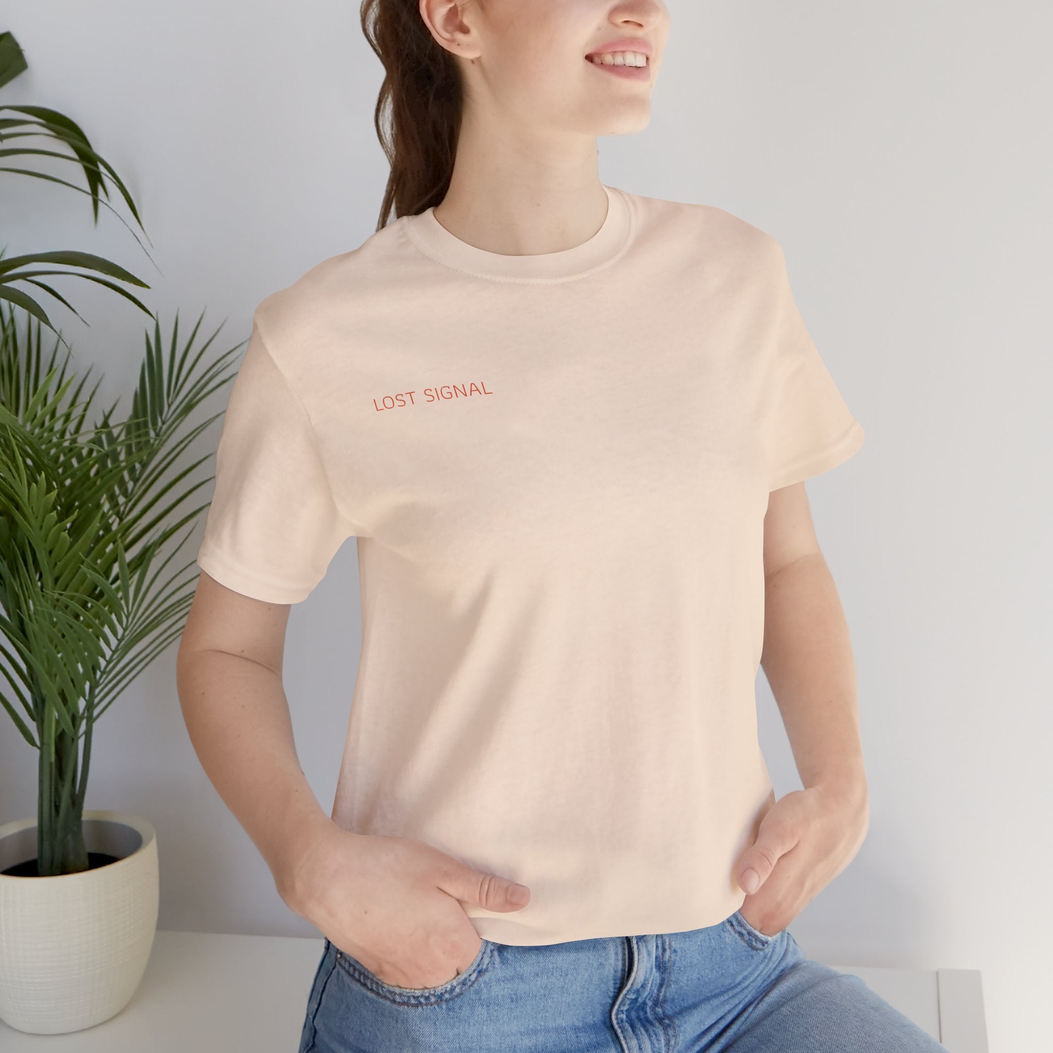 lost signal Graphic Tee